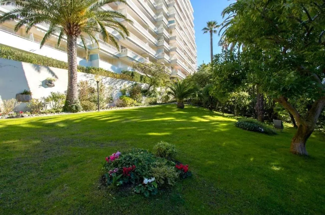 Alexandra - 4 Pers 61M2 - Climatise - Apercu Mer Cannes